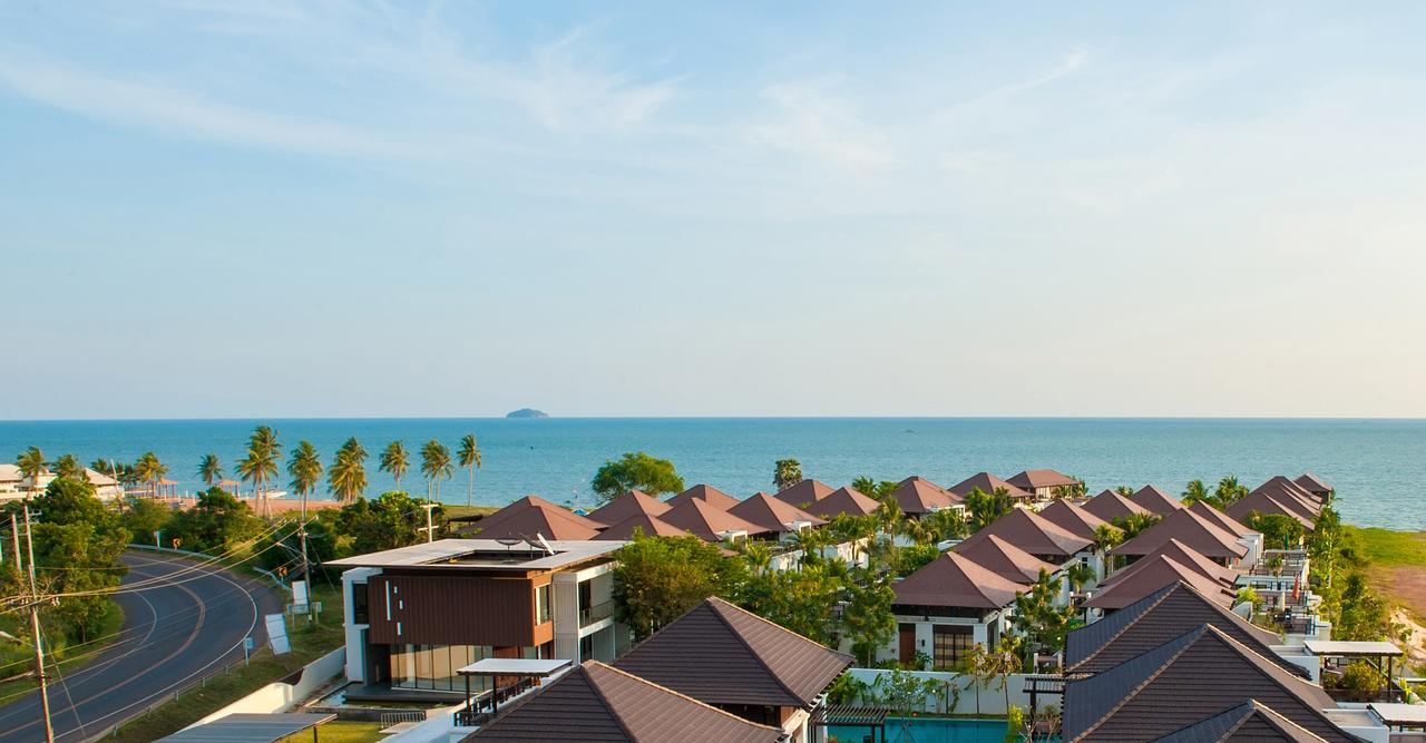 The Oriental Beach Resort Rayong Exterior foto